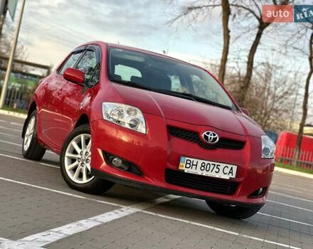 Червоний Тойота Ауріс, об'ємом двигуна 1.6 л та пробігом 85 тис. км за 8700 $, фото 8 на Automoto.ua