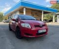 Красный Тойота Аурис, объемом двигателя 1.6 л и пробегом 154 тыс. км за 5500 $, фото 1 на Automoto.ua