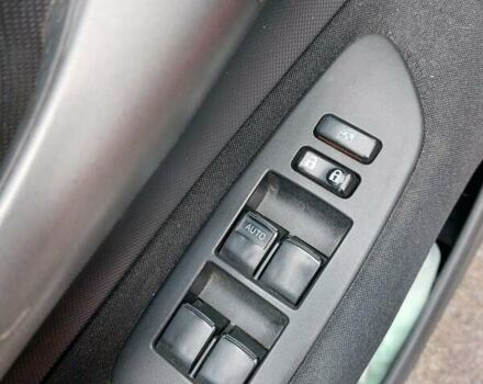 Червоний Тойота Ауріс, об'ємом двигуна 1.6 л та пробігом 243 тис. км за 6900 $, фото 11 на Automoto.ua