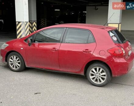 Красный Тойота Аурис, объемом двигателя 1.6 л и пробегом 200 тыс. км за 4500 $, фото 7 на Automoto.ua