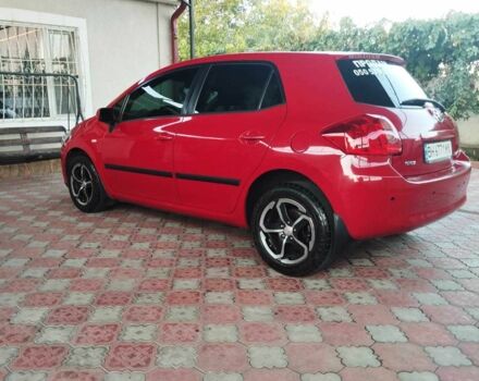 Красный Тойота Аурис, объемом двигателя 1.6 л и пробегом 112 тыс. км за 7200 $, фото 4 на Automoto.ua