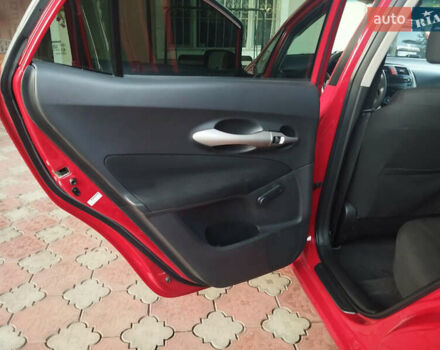 Красный Тойота Аурис, объемом двигателя 1.6 л и пробегом 112 тыс. км за 7200 $, фото 11 на Automoto.ua