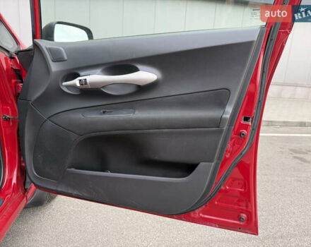 Красный Тойота Аурис, объемом двигателя 1.6 л и пробегом 181 тыс. км за 5950 $, фото 22 на Automoto.ua