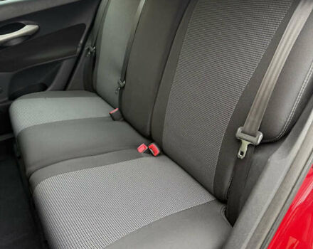 Красный Тойота Аурис, объемом двигателя 1.6 л и пробегом 181 тыс. км за 5950 $, фото 26 на Automoto.ua