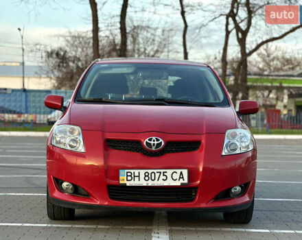 Червоний Тойота Ауріс, об'ємом двигуна 1.6 л та пробігом 85 тис. км за 8700 $, фото 11 на Automoto.ua