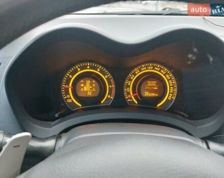 Червоний Тойота Ауріс, об'ємом двигуна 1.6 л та пробігом 243 тис. км за 6900 $, фото 17 на Automoto.ua