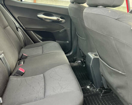 Червоний Тойота Ауріс, об'ємом двигуна 1.36 л та пробігом 229 тис. км за 6300 $, фото 25 на Automoto.ua