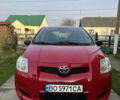 Красный Тойота Аурис, объемом двигателя 1.4 л и пробегом 230 тыс. км за 6300 $, фото 1 на Automoto.ua