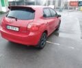 Червоний Тойота Ауріс, об'ємом двигуна 1.6 л та пробігом 243 тис. км за 6900 $, фото 3 на Automoto.ua