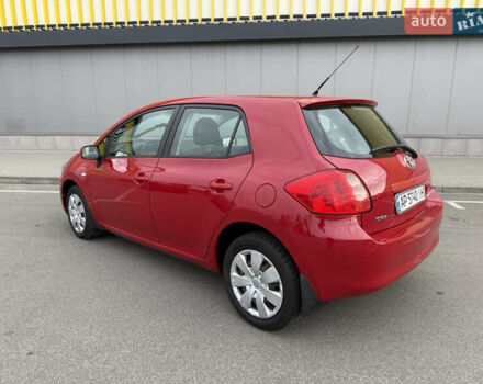 Красный Тойота Аурис, объемом двигателя 1.6 л и пробегом 181 тыс. км за 5950 $, фото 9 на Automoto.ua