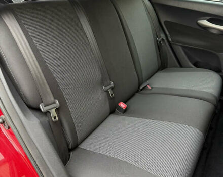 Красный Тойота Аурис, объемом двигателя 1.6 л и пробегом 181 тыс. км за 5950 $, фото 24 на Automoto.ua