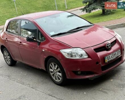 Красный Тойота Аурис, объемом двигателя 1.6 л и пробегом 200 тыс. км за 4500 $, фото 32 на Automoto.ua