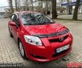 Красный Тойота Аурис, объемом двигателя 1.6 л и пробегом 240 тыс. км за 6500 $, фото 1 на Automoto.ua