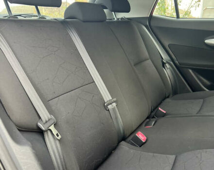 Червоний Тойота Ауріс, об'ємом двигуна 1.36 л та пробігом 229 тис. км за 6300 $, фото 26 на Automoto.ua