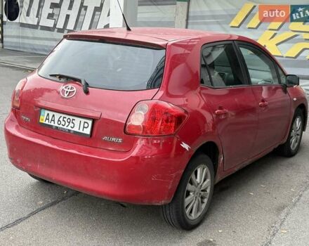 Красный Тойота Аурис, объемом двигателя 1.6 л и пробегом 200 тыс. км за 4500 $, фото 8 на Automoto.ua