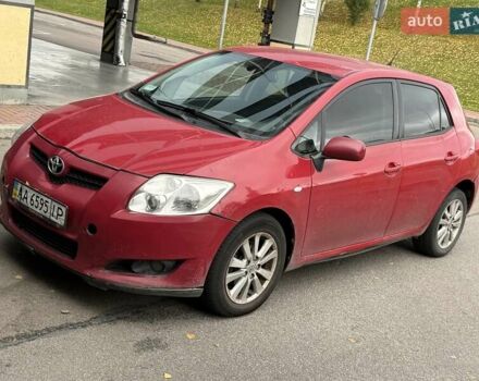Красный Тойота Аурис, объемом двигателя 1.6 л и пробегом 200 тыс. км за 4500 $, фото 29 на Automoto.ua