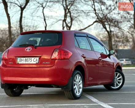 Червоний Тойота Ауріс, об'ємом двигуна 1.6 л та пробігом 85 тис. км за 8700 $, фото 17 на Automoto.ua