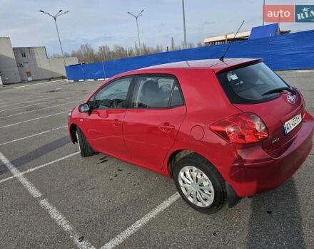 Червоний Тойота Ауріс, об'ємом двигуна 1.6 л та пробігом 142 тис. км за 6950 $, фото 9 на Automoto.ua