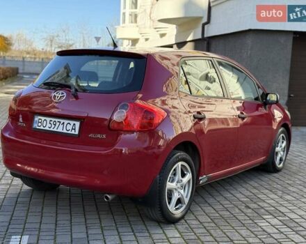 Червоний Тойота Ауріс, об'ємом двигуна 1.4 л та пробігом 220 тис. км за 7000 $, фото 10 на Automoto.ua