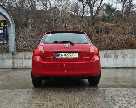 Красный Тойота Аурис, объемом двигателя 1.6 л и пробегом 202 тыс. км за 6800 $, фото 4 на Automoto.ua