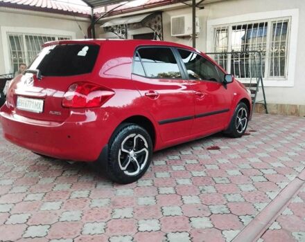 Красный Тойота Аурис, объемом двигателя 1.6 л и пробегом 112 тыс. км за 7200 $, фото 7 на Automoto.ua