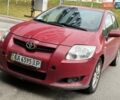 Красный Тойота Аурис, объемом двигателя 1.6 л и пробегом 200 тыс. км за 4500 $, фото 27 на Automoto.ua