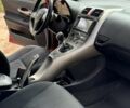 Красный Тойота Аурис, объемом двигателя 1.6 л и пробегом 175 тыс. км за 7100 $, фото 7 на Automoto.ua