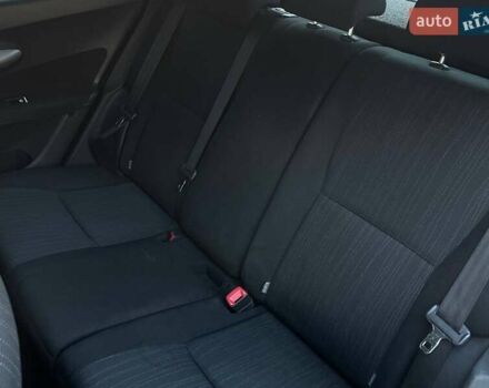 Красный Тойота Аурис, объемом двигателя 1.6 л и пробегом 402 тыс. км за 6499 $, фото 14 на Automoto.ua