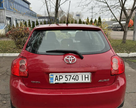 Красный Тойота Аурис, объемом двигателя 1.6 л и пробегом 181 тыс. км за 5950 $, фото 7 на Automoto.ua