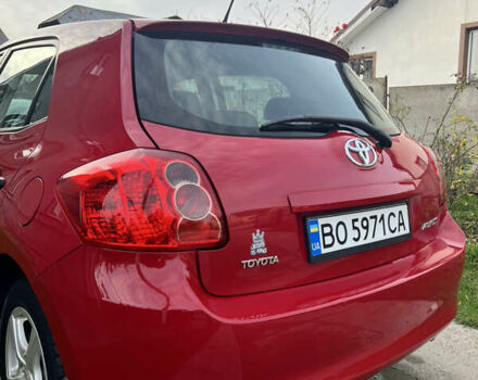 Червоний Тойота Ауріс, об'ємом двигуна 1.36 л та пробігом 229 тис. км за 6300 $, фото 7 на Automoto.ua