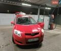 Красный Тойота Аурис, объемом двигателя 1.6 л и пробегом 140 тыс. км за 4590 $, фото 1 на Automoto.ua