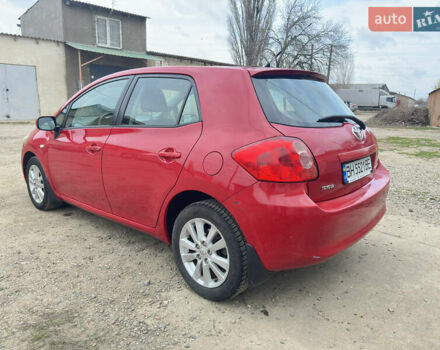 Красный Тойота Аурис, объемом двигателя 1.6 л и пробегом 104 тыс. км за 7200 $, фото 5 на Automoto.ua