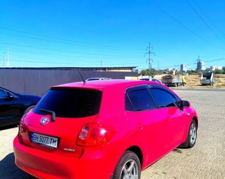 Красный Тойота Аурис, объемом двигателя 1.6 л и пробегом 150 тыс. км за 6500 $, фото 1 на Automoto.ua