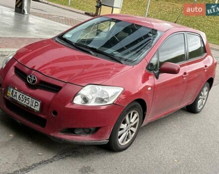 Красный Тойота Аурис, объемом двигателя 1.6 л и пробегом 200 тыс. км за 4500 $, фото 5 на Automoto.ua