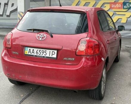 Красный Тойота Аурис, объемом двигателя 1.6 л и пробегом 200 тыс. км за 4500 $, фото 15 на Automoto.ua