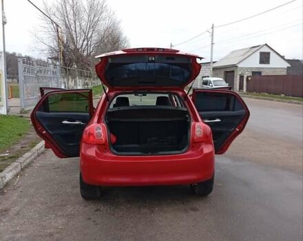 Красный Тойота Аурис, объемом двигателя 1.6 л и пробегом 98 тыс. км за 7300 $, фото 12 на Automoto.ua