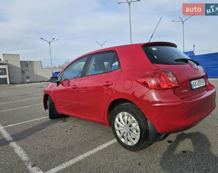 Червоний Тойота Ауріс, об'ємом двигуна 1.6 л та пробігом 142 тис. км за 6950 $, фото 7 на Automoto.ua