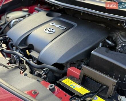 Червоний Тойота Ауріс, об'ємом двигуна 1.4 л та пробігом 220 тис. км за 7000 $, фото 51 на Automoto.ua