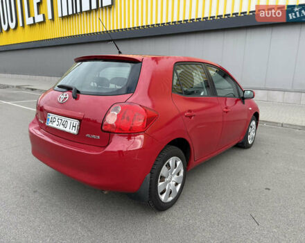 Красный Тойота Аурис, объемом двигателя 1.6 л и пробегом 181 тыс. км за 5950 $, фото 10 на Automoto.ua