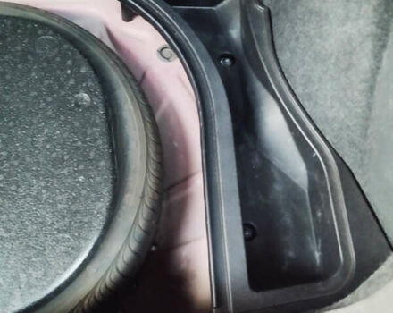 Красный Тойота Аурис, объемом двигателя 1.6 л и пробегом 112 тыс. км за 7200 $, фото 27 на Automoto.ua