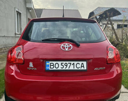 Червоний Тойота Ауріс, об'ємом двигуна 1.36 л та пробігом 229 тис. км за 6300 $, фото 6 на Automoto.ua