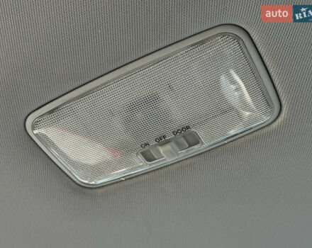 Червоний Тойота Ауріс, об'ємом двигуна 1.6 л та пробігом 85 тис. км за 8700 $, фото 39 на Automoto.ua