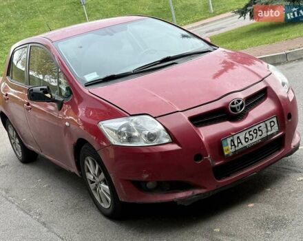 Красный Тойота Аурис, объемом двигателя 1.6 л и пробегом 200 тыс. км за 4500 $, фото 24 на Automoto.ua