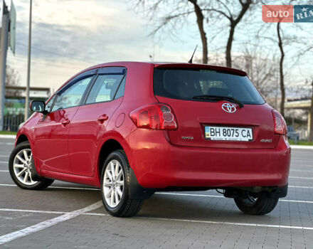 Червоний Тойота Ауріс, об'ємом двигуна 1.6 л та пробігом 85 тис. км за 8700 $, фото 19 на Automoto.ua