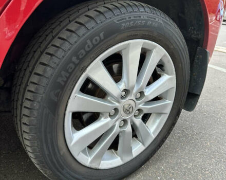 Тойота Аурис 2009 в Одессе на Automoto.ua Красный Тойота Аурис, объемом двигателя 1.6 л и пробегом 147 тыс. км за 8200 $, фото 19 на Automoto.ua