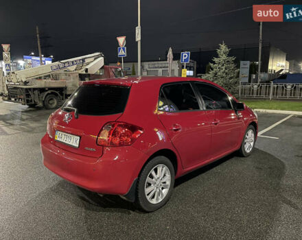 Красный Тойота Аурис, объемом двигателя 1.6 л и пробегом 191 тыс. км за 7000 $, фото 6 на Automoto.ua