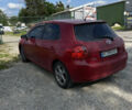 Красный Тойота Аурис, объемом двигателя 1.33 л и пробегом 300 тыс. км за 4750 $, фото 3 на Automoto.ua