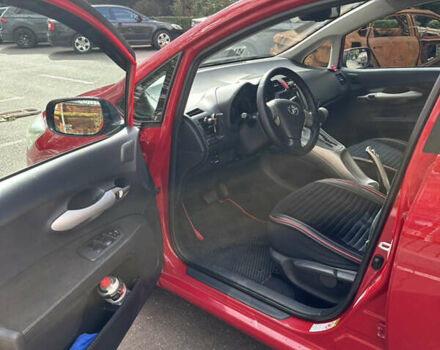 Тойота Аурис 2009 в Одессе на Automoto.ua Красный Тойота Аурис, объемом двигателя 1.6 л и пробегом 147 тыс. км за 8200 $, фото 7 на Automoto.ua