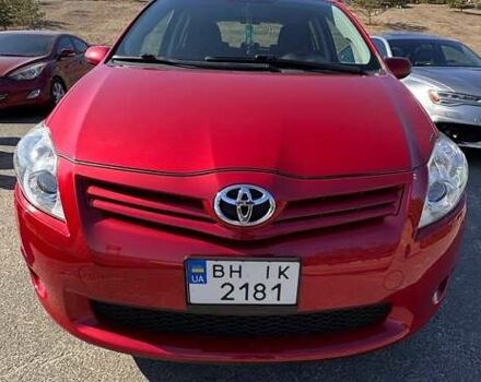Червоний Тойота Ауріс, об'ємом двигуна 1.6 л та пробігом 219 тис. км за 9700 $, фото 19 на Automoto.ua