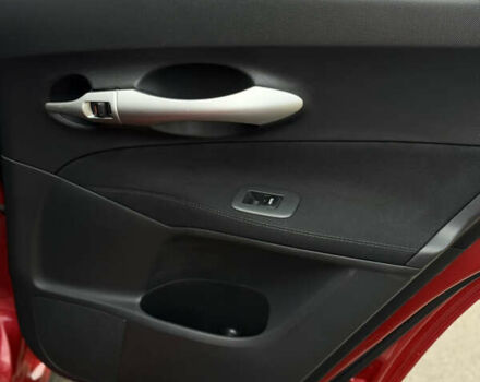 Тойота Аурис 2010 в Белой Церкве на Automoto.ua Красный Тойота Аурис, объемом двигателя 1.6 л и пробегом 169 тыс. км за 10000 $, фото 19 на Automoto.ua